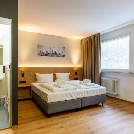 mk | hotel frankfurt Отели рядом с достопримечательностью «Банхофсфиртель»