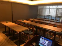 Borrman Hotel (Guilin North Railway Station Hengda Plaza) - Business