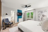 The Urban Nook - Stylish & Serene Escape - Bungalows
