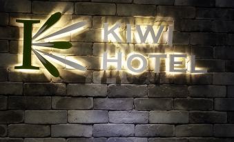 Kiwi Express Hotel (Taichung Station Branch II)