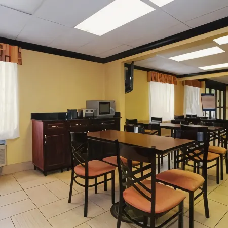 Best Western Plus Magnolia Inn Suites