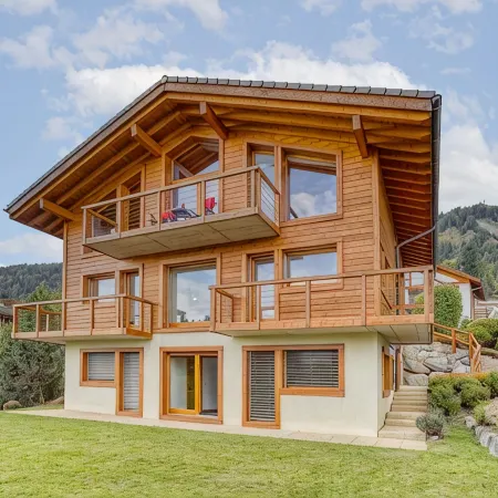 Stunning contemporary chalet in Anzère with unbelievable views of the mountains.