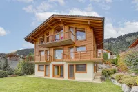 Stunning contemporary chalet in Anzère with unbelievable views of the mountains.