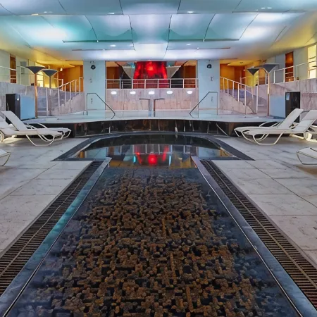 Richmond Nua Wellness -Spa