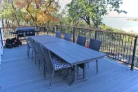 Lakefront Luxury on Lake EufaulaPrivate Gated Retreat — Sleeps 12 - Homestays