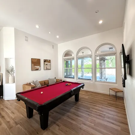 Luxury Home/Heated Pool/hot tub/Theater/ Putting Green AZ