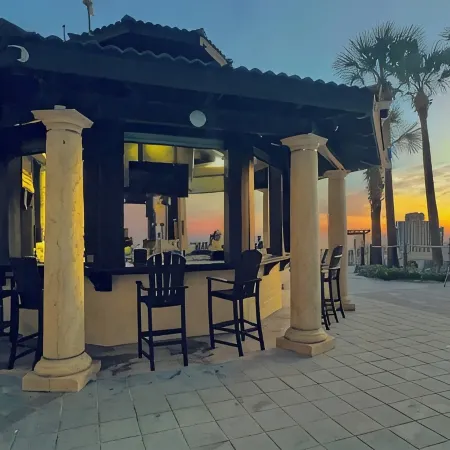 Gulf Front Condo---2nd FL --Reserved Parking