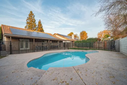 Newly Furnished Home in Safe Quiet Neighborhood with Pool Near Shops & Dining