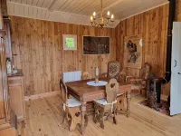 La Germaine - wooden shack in the countryside - บังกะโล