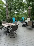 Spacious 6-bedroom house with WiFi & AC in charming Jamestown lake ramp access - Wi-Fi