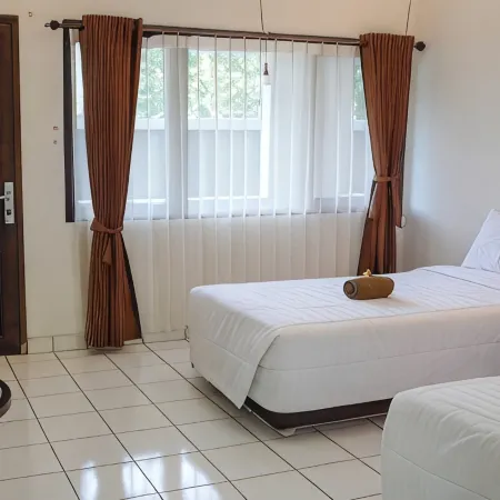 Hotel Pondok Putri Hotels in Pangandaran Regency