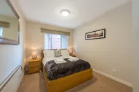 Comfortable 3 bedroom Apartment - Bungalow