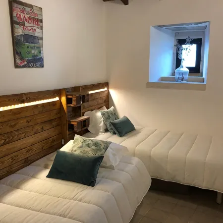 Private pool, Family-friendly, Pet-friendly