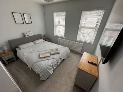 Cosy, 2 Bedroom Cottage in Guisborough Town Centre