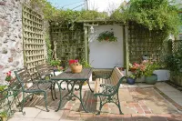Cornish Cottage sea 100m four bedrooms Kingsand, homely & comfortable