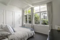 Whale Bay Surf House + Spa - Absolute Waterfront