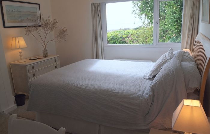 Beach front location, Pet friendly, Full of charachter, Private garden, Sea view
