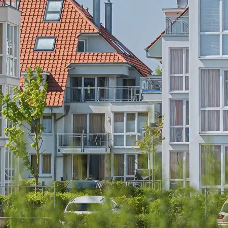 Luxury penthouse with large roof terrace, beach location, sauna & fireplace!