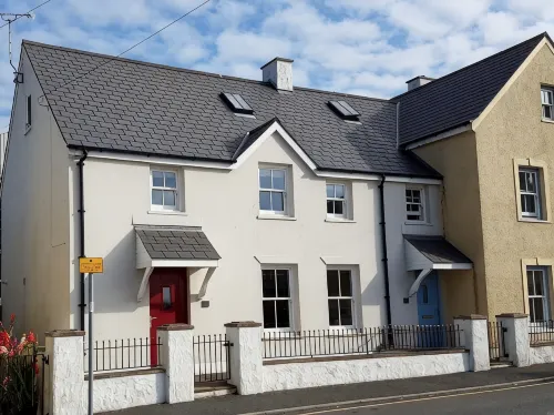 Spacious self-catered accommodation in the heart of St Davids. - 3-Star