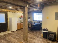 The Pedaler's Rest Retreat - Lakeside Tiny Home for 8 guests Hotels in Rock County