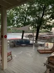 Lakefront on South Grand with Private Dock! Sleeps 8, 4 Bath - 2 full & 2 half - 3성급
