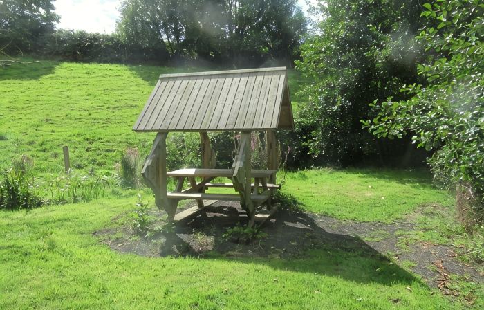 Cabin fully equipped, comfortable, quiet, in the Bay of Mont Saint-Michel