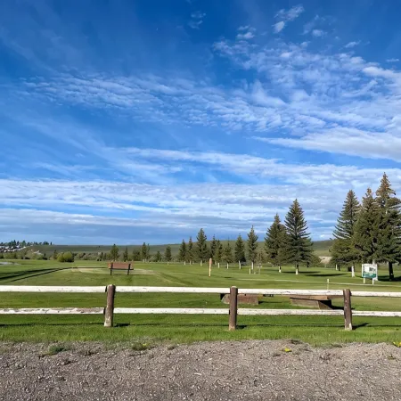 Cozy cabin in delightful Kemmerer with AC, WiFi
