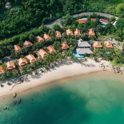 Son Tra Resort & Spa Danang Hotels near Bai Da