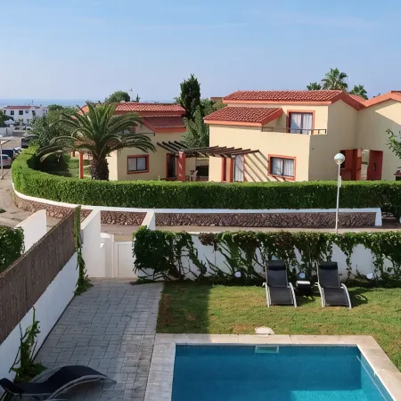 VILLA S. TOME 8PERS / IND. SWIMMING POOL/ SEA VIEW-IDEAL FAMILY-A600MTRS OF BEACHES