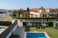 VILLA S. TOME 8PERS / IND. SWIMMING POOL/ SEA VIEW-IDEAL FAMILY-A600MTRS OF BEACHES - Villas