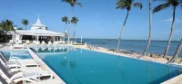 Elegant Beach Villa, Private Pool & Golf Course! - Villas