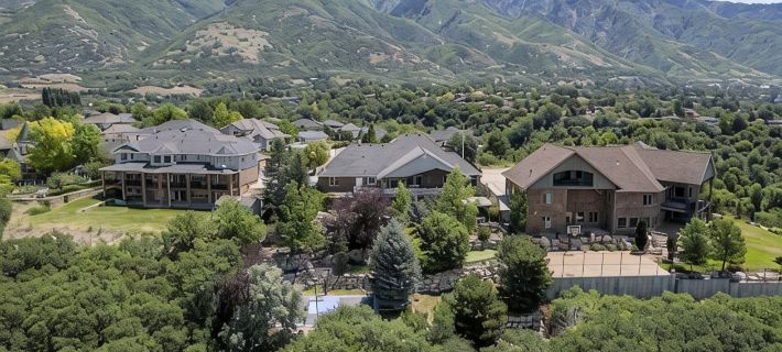 Luxury - 6000sqft- Sleeps 22+ Basketball, Billiards, Theater, Game, PrincessRoom Hotele w: Layton