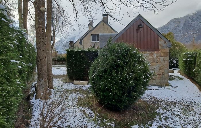 Charmante Maison à Bourisp