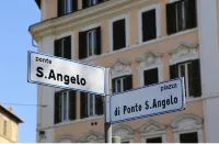 Infinity Castle Hotels in Navona