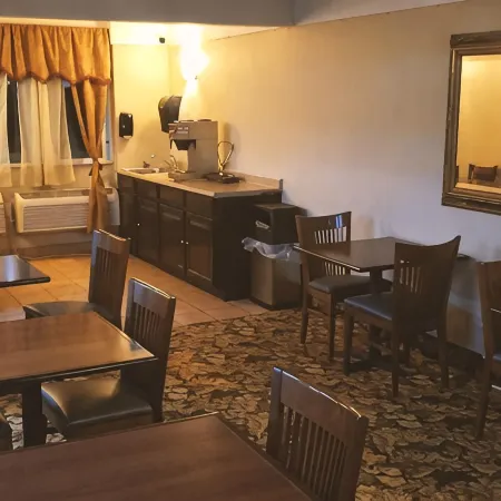 Coratel Inn & Suites by Jasper Mankato