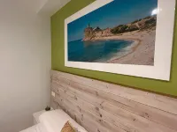 Leon Dormido Rooms & Apartments Hotels in Polop