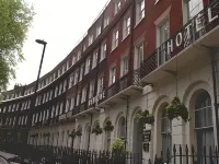 Mentone Hotel Hotels near Gordon Square