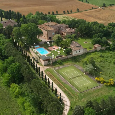 Residence Borgo San Lorenzo a Linari