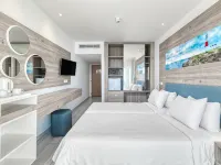 Atlantica SunGarden Beach アヤナパのホテル