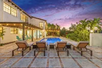 Spectacular Ocean View Villa with Pool 7-Min Walk to the Beach - Villas