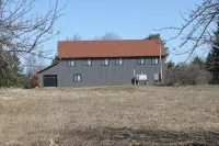 Big Group Barndominium- minutes from beautiful Lake Superior shoreline! - 3-Star