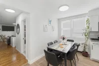 Modern NYC Duplex with Gym,GameRoom Close ToTimesSq,Statueof Liberty+FreeParking - con encanto