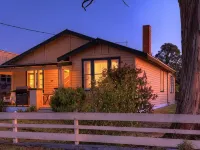 Grace's Spa Cottage Hotéis em Smithton