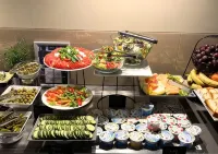 Hotel Conrad Comfort - breakfast