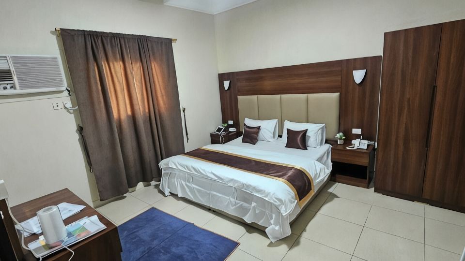 Al Eairy Serviced Apartments Company 1