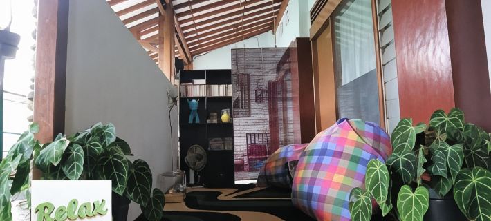 Kembar Guesthouse Hotels in Ngampilan