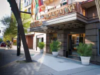 Princesa Ana Hotels near Norte