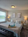 Stunning Waterfront Rooftop in Heritage Harbor Sleeps 10-11! - Homestays