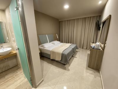 Eleni's Garden & Castello Suites