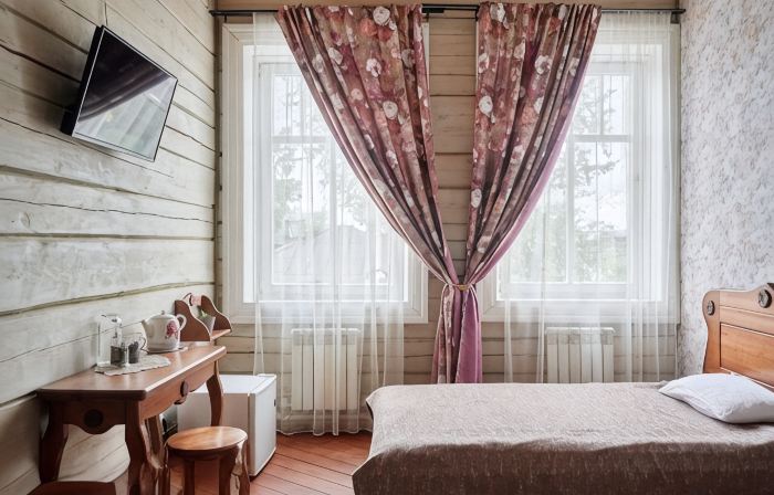 Apartment House Listratova